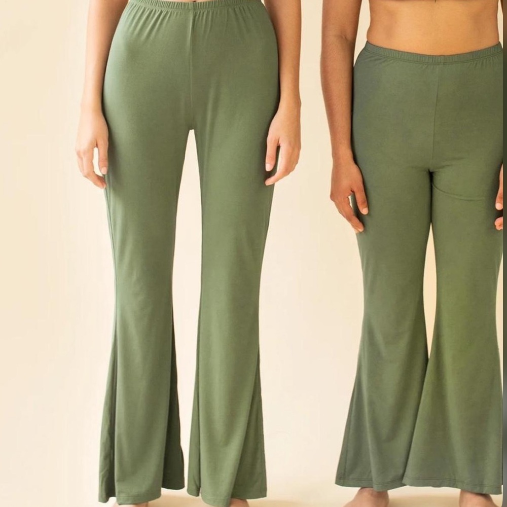 Hara the label pants size medium
